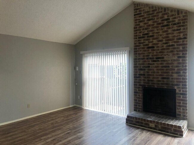 Foto del edificio - 7002 Ivory Key Ct