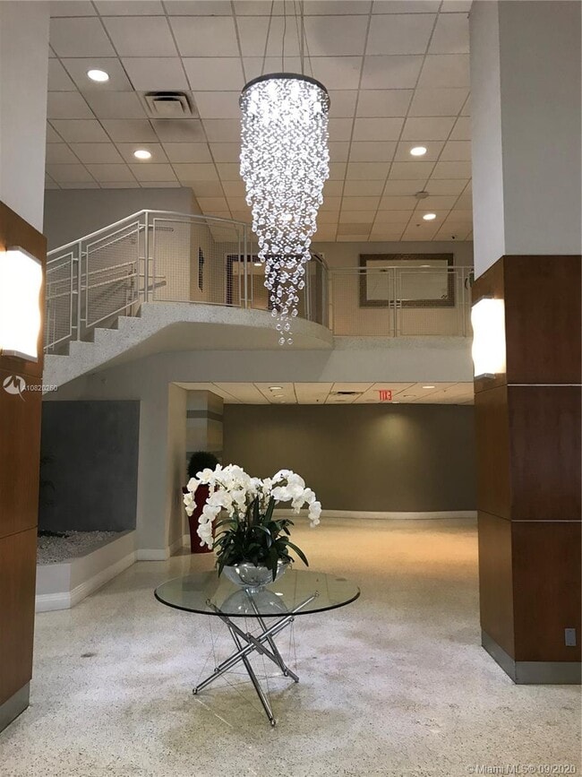Building Photo - 3000 S Ocean Dr