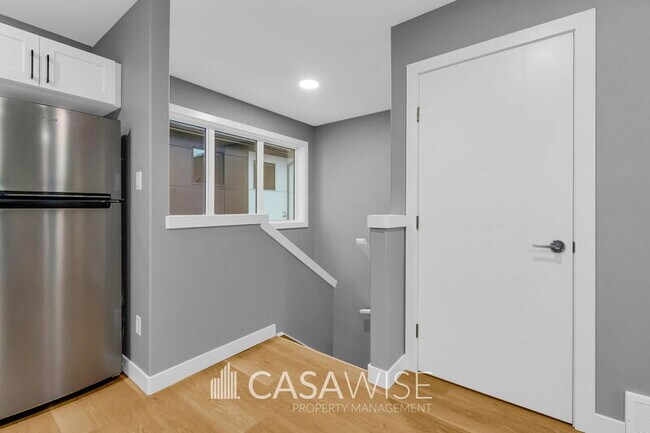 Photo du bâtiment - 6712 Alpha Blvd