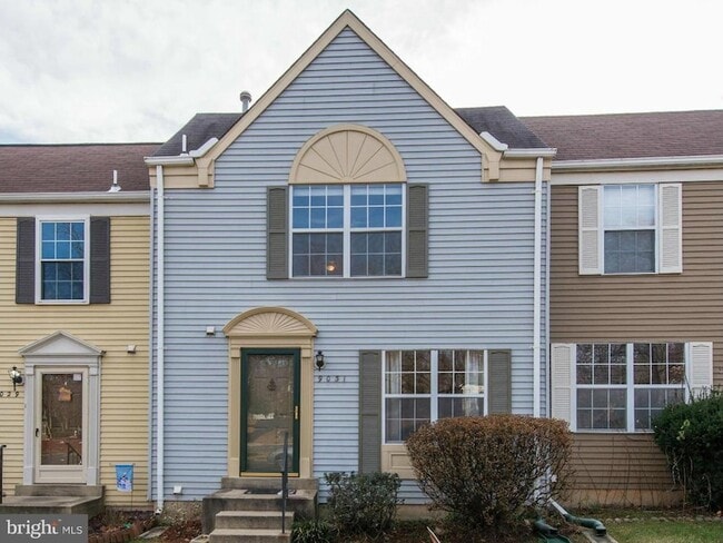 Photo - 9031 Lee Hwy Townhome
