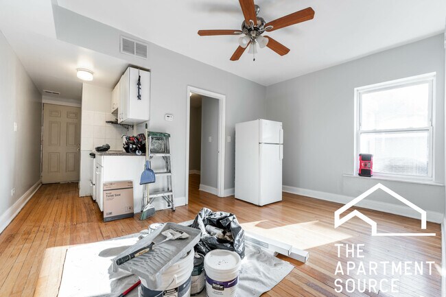 Foto del edificio - 4837 N Kimball Ave