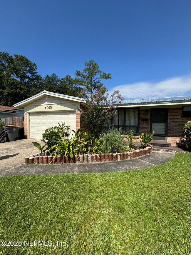 Building Photo - 4060 Bender Rd