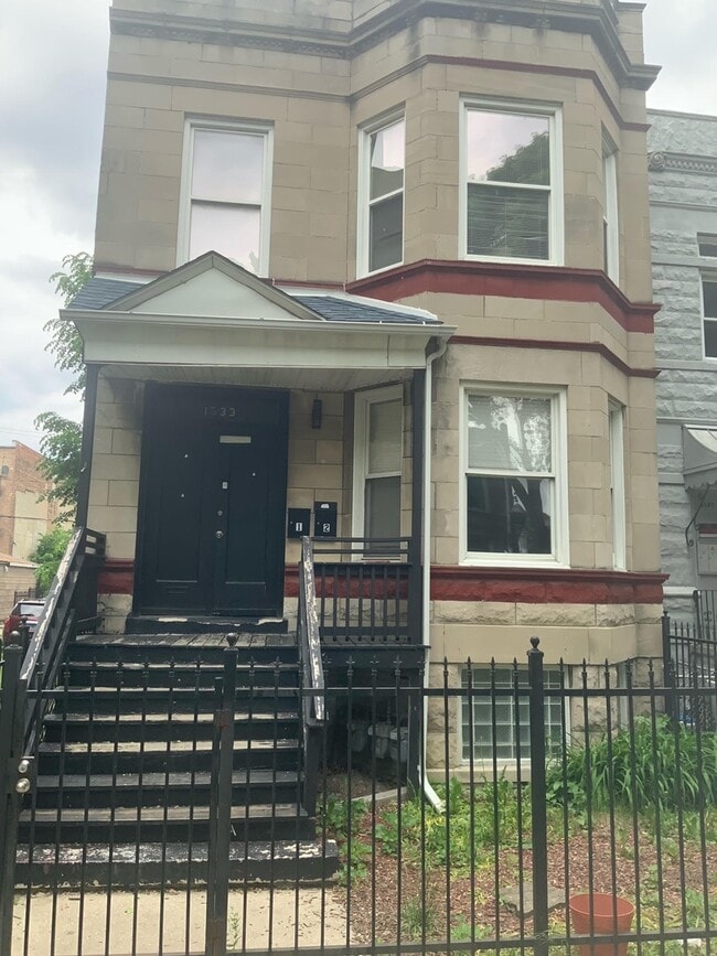 Building Photo - 1533 S Spaulding Ave