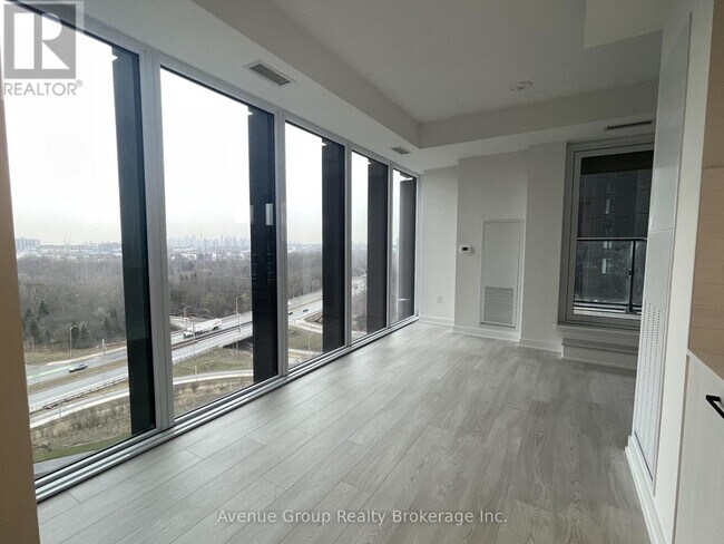 Building Photo - 5 Quarrington Lane