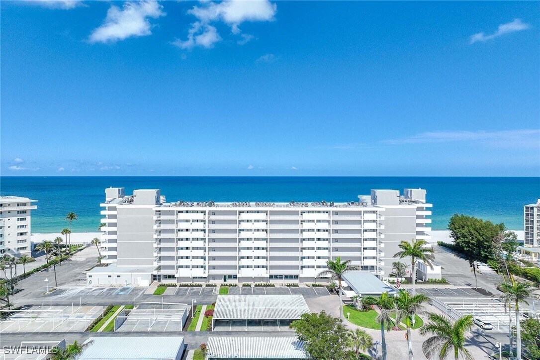 Foto principal - 3443 Gulf Shore Blvd N