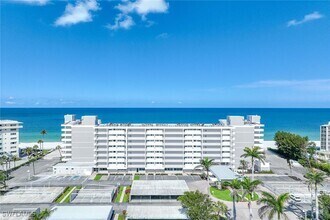 Building Photo - 3443 Gulf Shore Blvd N
