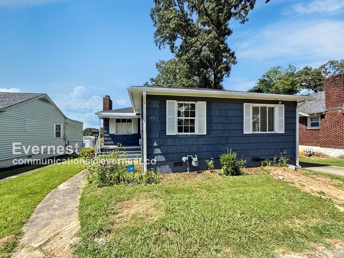 Foto principal - 1316 43rd St N