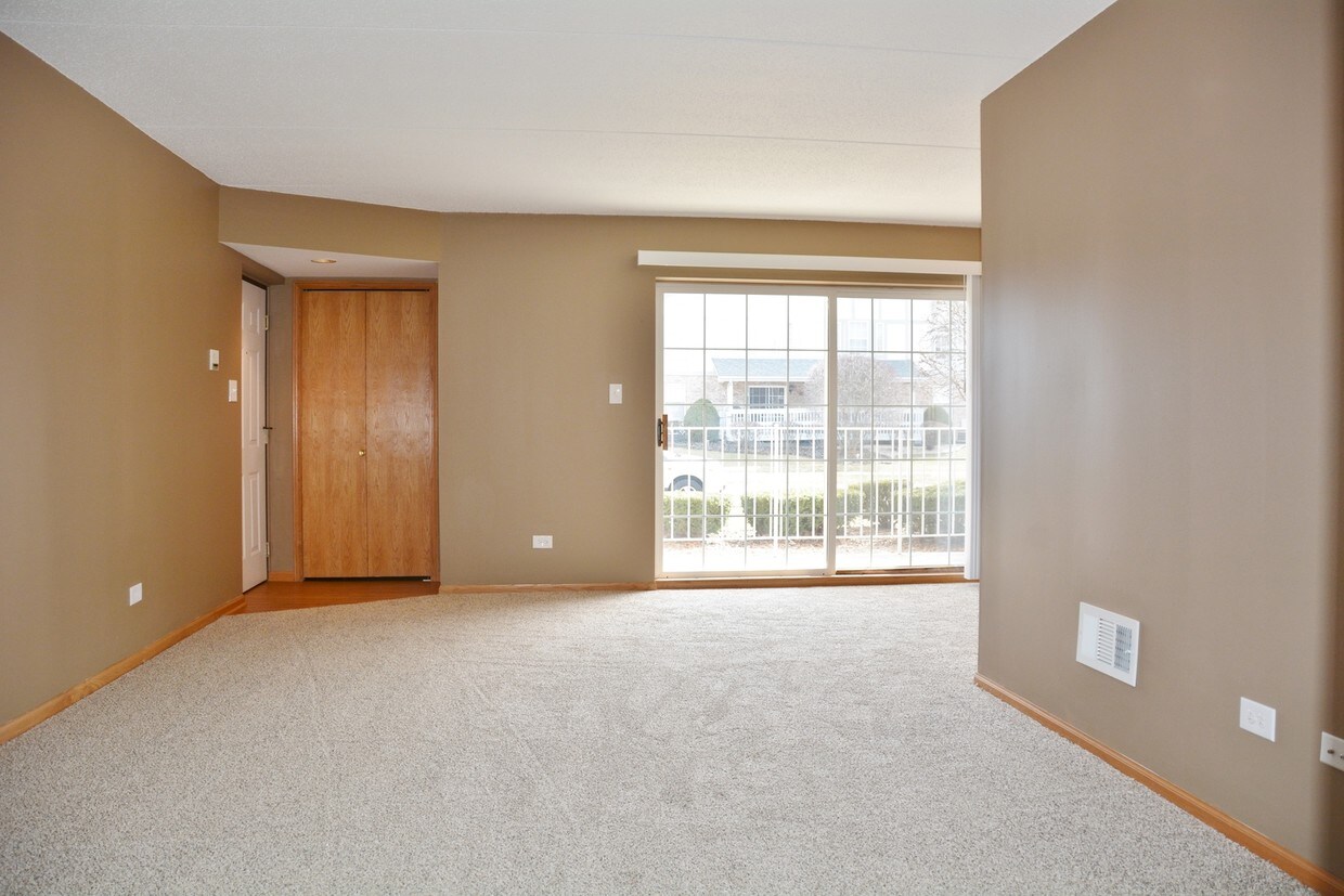 Foto principal - 18230 Eagle Dr