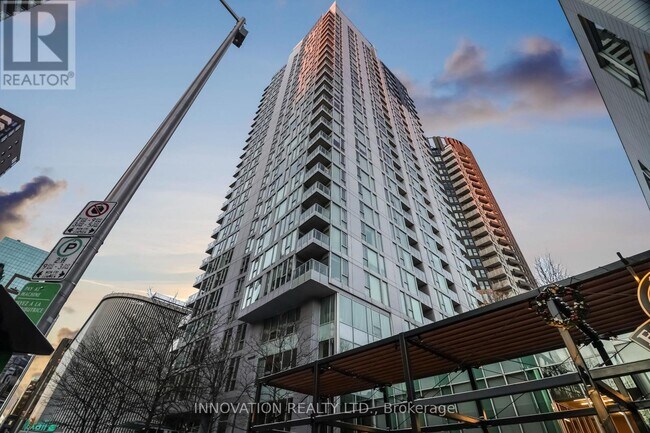 Photo du bâtiment - 40 Nepean St