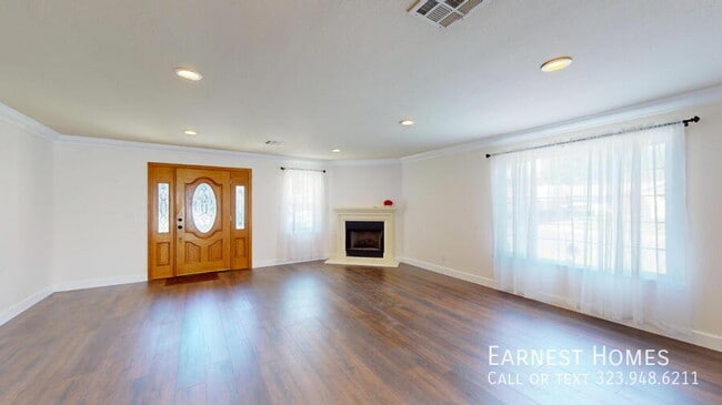 Building Photo - 7540 Quimby Ave