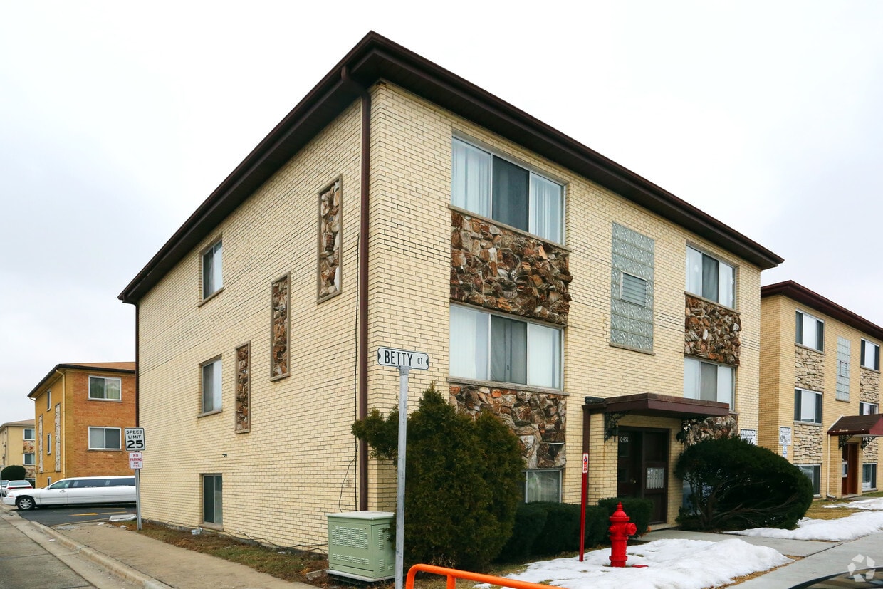 Foto del edificio - 10451 Betty Ct