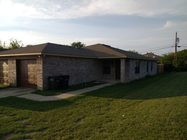 Photo - 8124 Doreen Ave Townhome