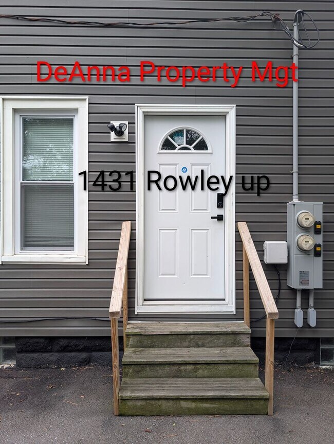 Building Photo - 1431 Rowley Ave
