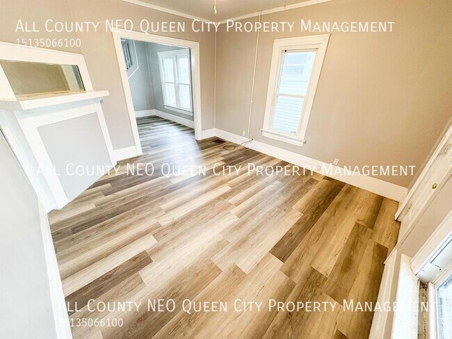 Foto del edificio - 227 Pleasant Ave