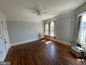 Building Photo - 1122 Caroline St