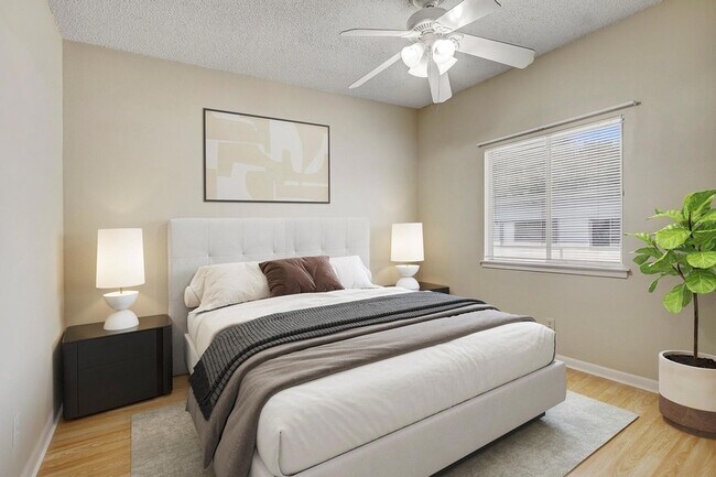 Foto del edificio - 2408 Longview St
