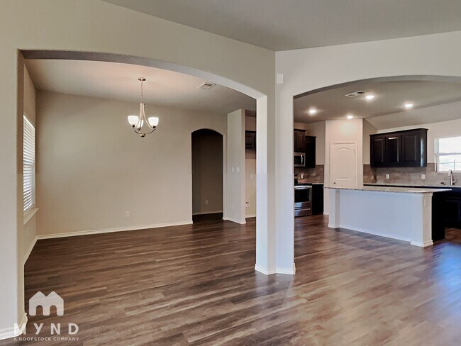 Foto del edificio - 3905 Chippewa Ct