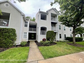 Building Photo - 124 Walden Cir