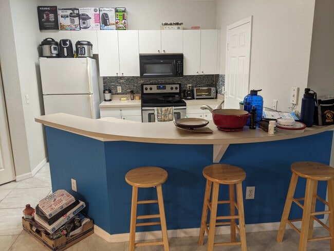 Building Photo - 3751 Conroy Rd