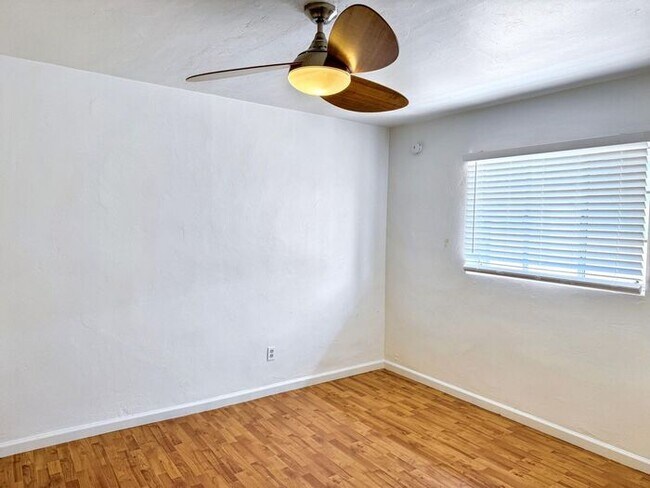 Building Photo - Charming 3-Bedroom Home in a Quiet Neighbo...
