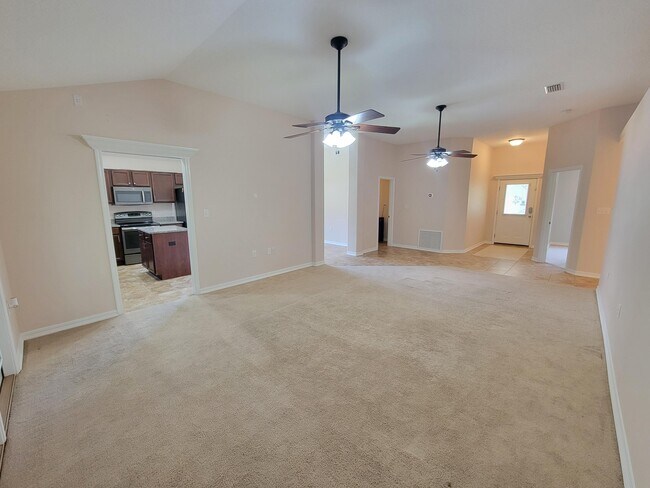 Building Photo - 3009 US-98