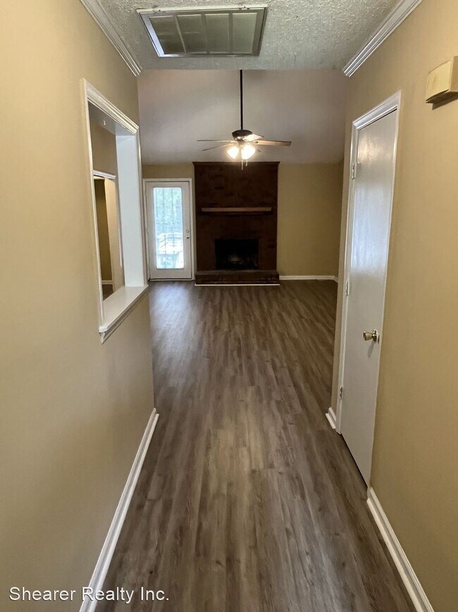 Foto del edificio - 3 br, 2 bath House - 7107 Rockwood Forest ...