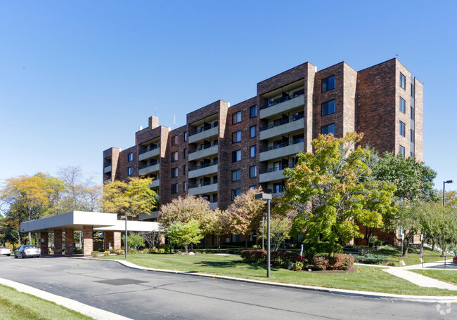 Linden Lane Senior Apartments & Townhomes Apartments - Flint, MI ...