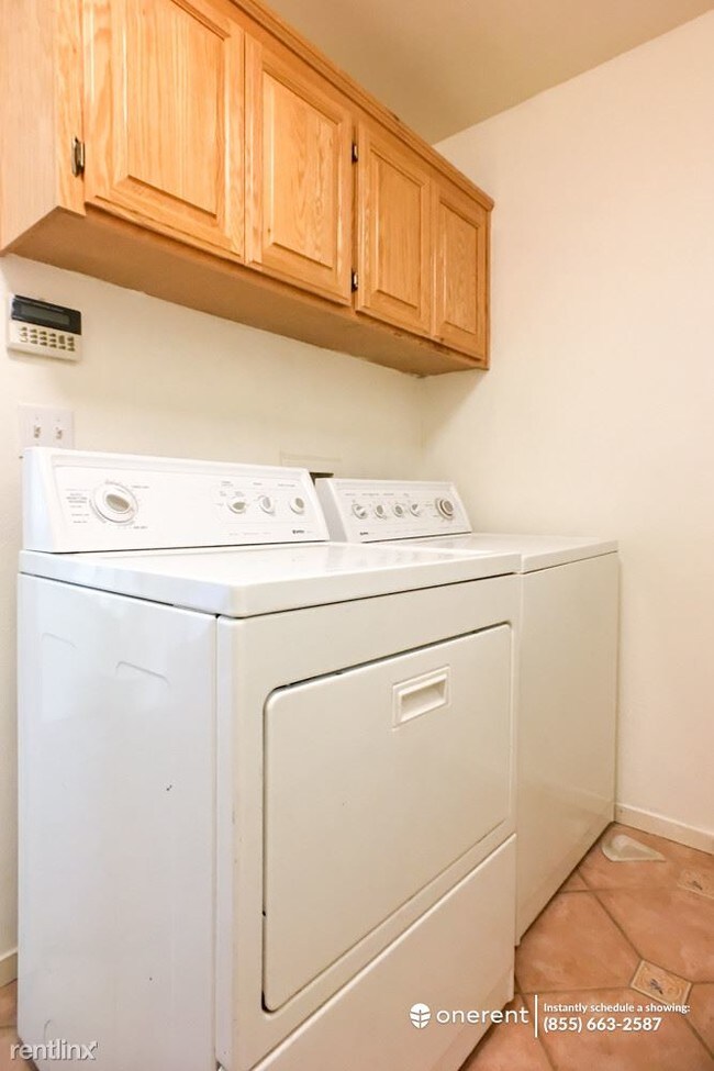 Building Photo - 3 br, 3 bath Condo - 224 Bellington Common