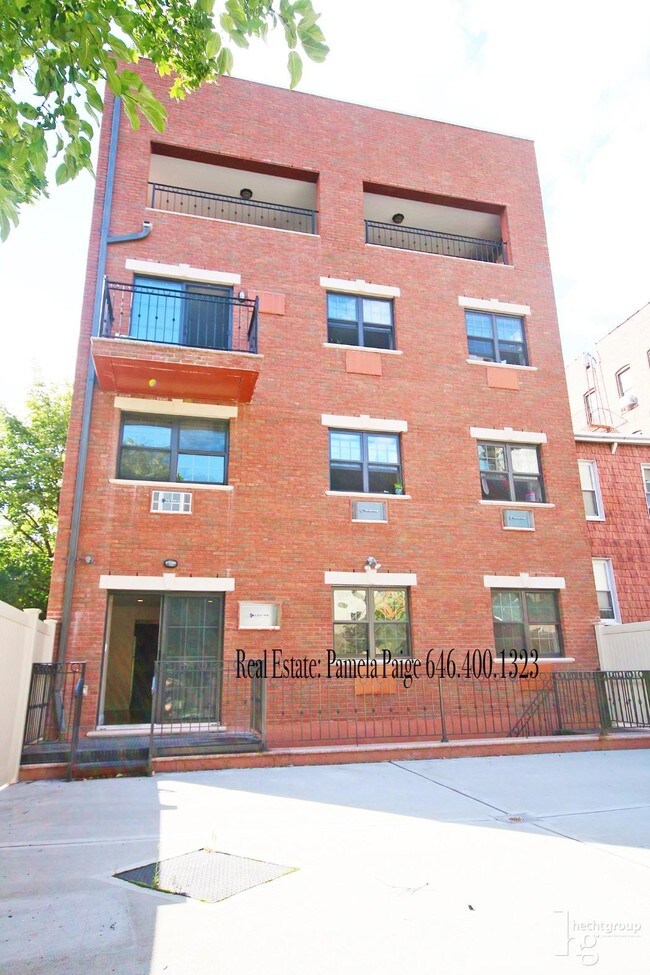 Building Photo - 3113 23rd St