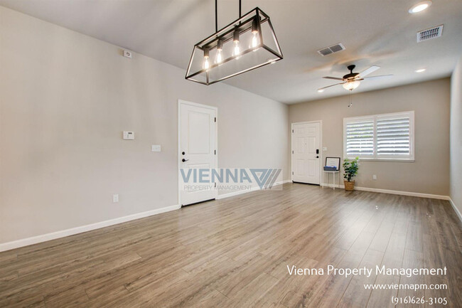 Building Photo - 3811 Anders Way