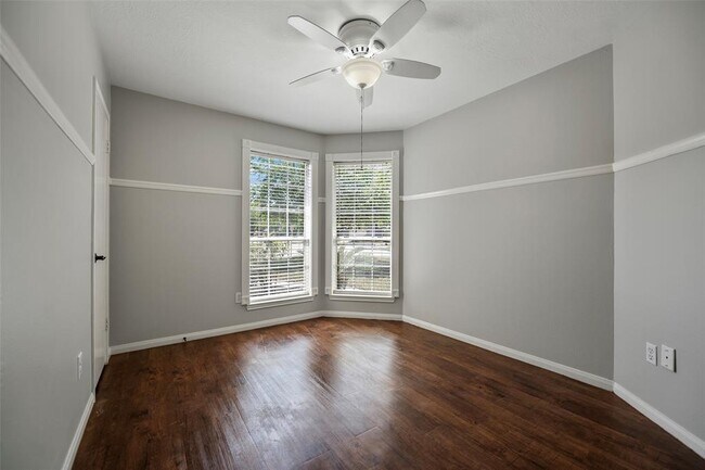 Foto del edificio - 18103 Gravenhurst Ln