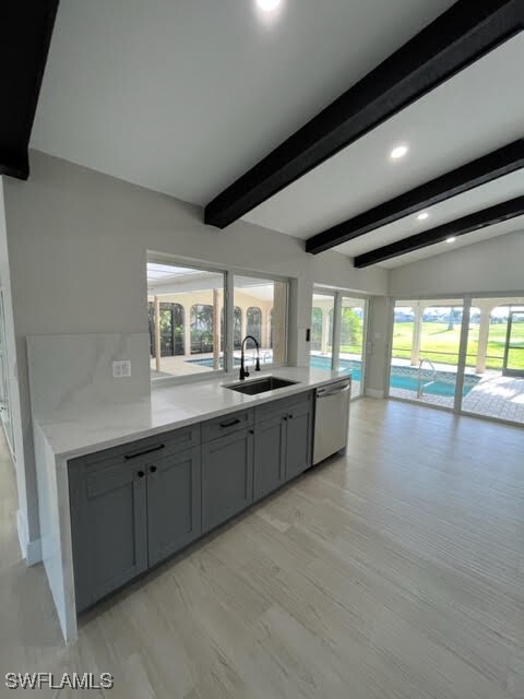 Foto del edificio - 16540 Timberlakes Dr