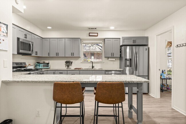 Building Photo - 103 Vandeventer Dr