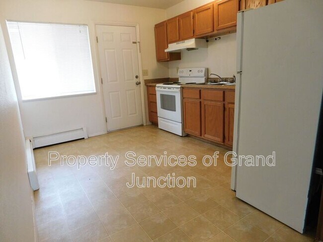 Foto del edificio - 2857 Elm Cir