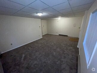 Building Photo - 74 N Allen St