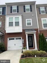 Building Photo - 1311 Hidden Trace Cove