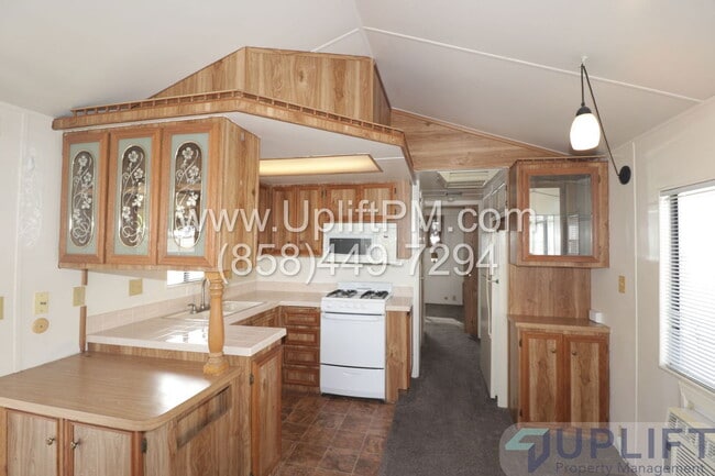 Foto del edificio - 2030 Black Canyon Rd