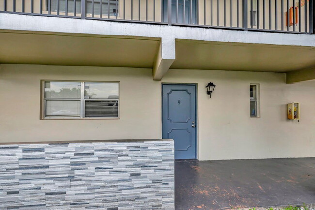 Foto del edificio - 7820 S Colony Cir