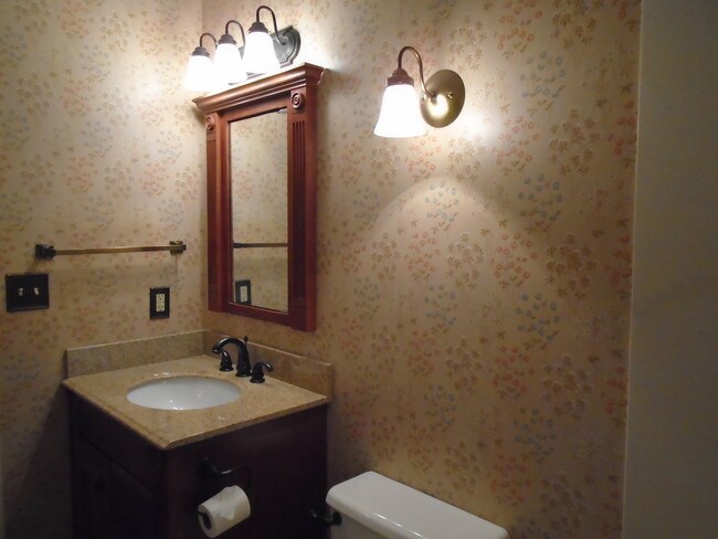 Hall Bath View 1 - 335 Melrose Ave