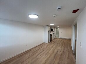 Building Photo - 5 Bellingham Ave