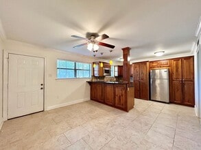 Building Photo - 1290 Park Blvd