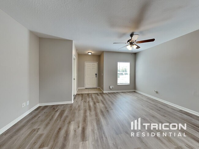 Foto del edificio - 3625 16th St Ct E