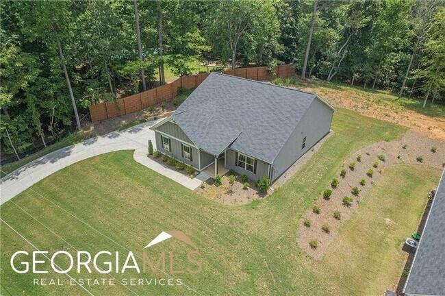 Building Photo - 8765 Bay Dr