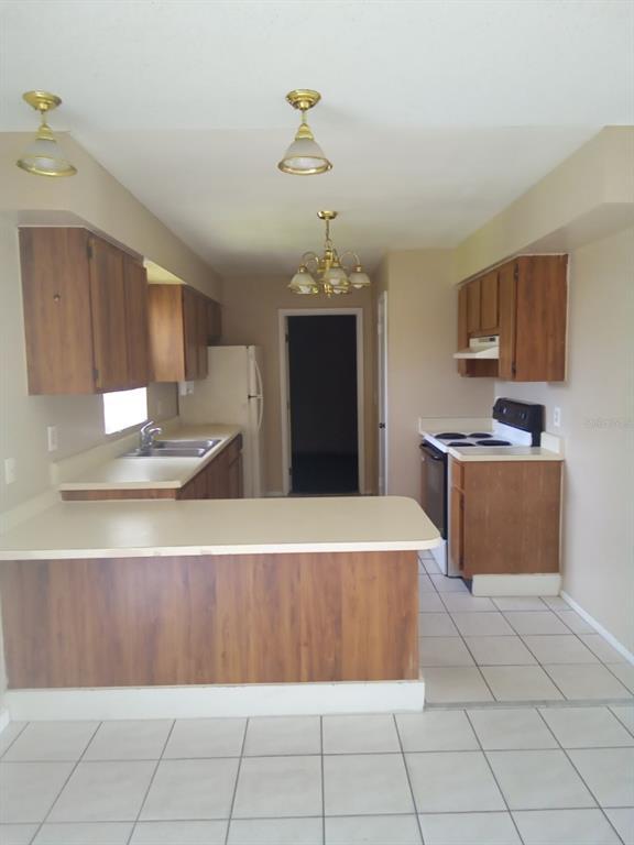 Foto del edificio - 802 Fruitwood Dr