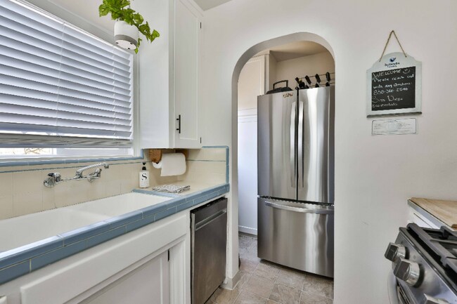 Foto del edificio - 4788 W Mountain View Dr