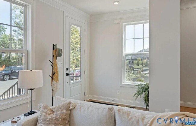 Foto del edificio - 805 Park Ridge Dr