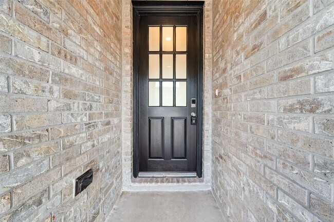 Foto del edificio - 3222 Kindred Wy