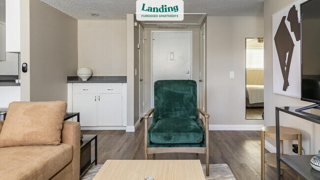 Building Photo - 311 S Sunrise Way