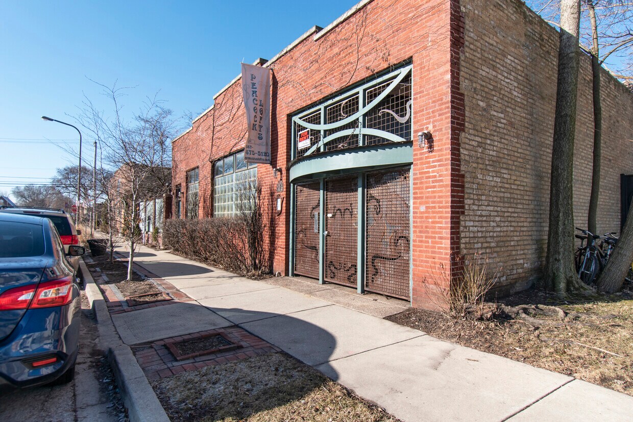 Foto principal - 2144 Ashland Ave
