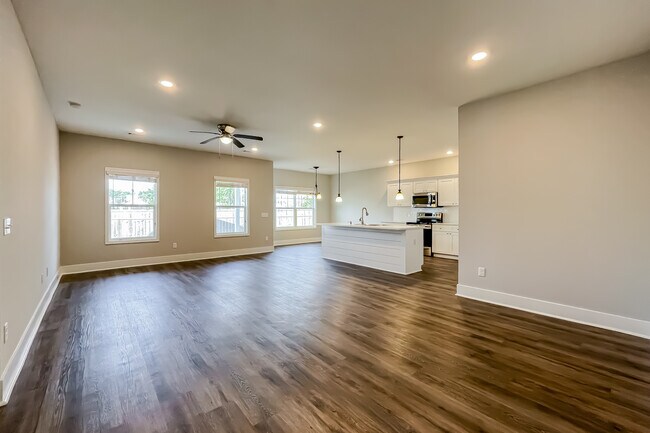 Foto del edificio - 16 Greyfield Dr